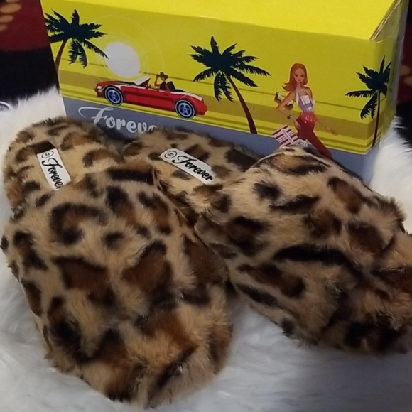 👣Forever Leopard Print Slide Slippers comfortable and warm beautiful - Picture 8 of 11